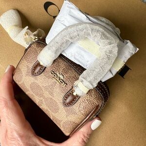 🚩* LAST ONE* Coach Mini Rowan Bag Charm    In Signature Canvas NWT